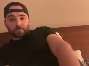 sweetyoops – webcam model profile photo Image 11