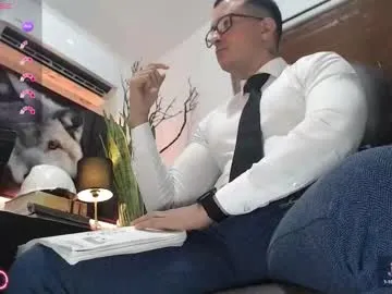 sweetyoops – webcam model profile photo Image 10