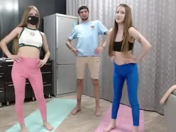 petites_perles – webcam model profile photo Image 14