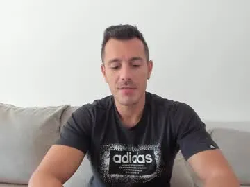 loving_ladies – webcam model profile photo Image 7