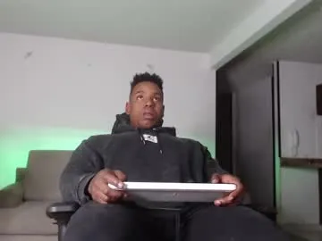 iam_eli – webcam model profile photo Image 6