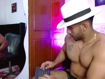 maxdoggy – webcam model profile photo Image 19