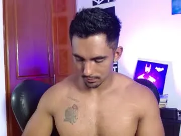 maxdoggy – webcam model profile photo Image 2