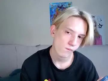 playussoftly – webcam model profile photo Image 4