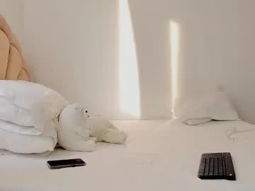 missmelons_ – webcam model profile photo Image 4