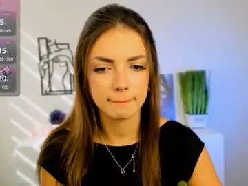 allayah – webcam model profile photo Image 13