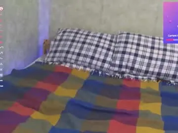 playussoftly – webcam model profile photo Image 11