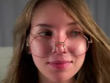 naughtyobsessions – webcam model profile photo Image 4