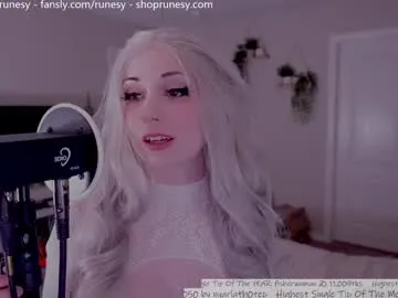 realtryit – webcam model profile photo Image 14