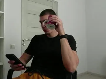 amandatalk – webcam model profile photo Image 2