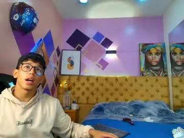 sexy_hot_friends_ – webcam model profile photo Image 11