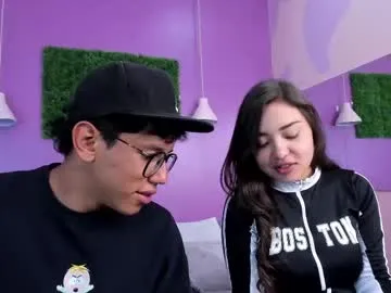 sexy_hot_friends_ – webcam model profile photo Image 17