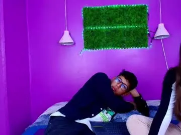 sexy_hot_friends_ – webcam model profile photo Image 5