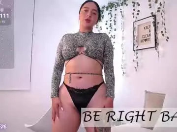 playussoftly – webcam model profile photo Image 10