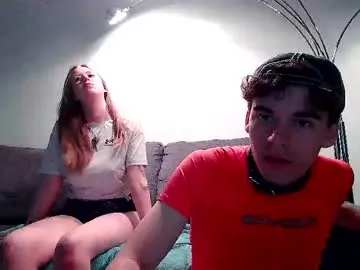 your_dolls – webcam model profile photo Image 3