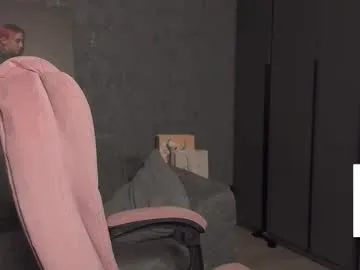 cinacandy – webcam model profile photo Image 13