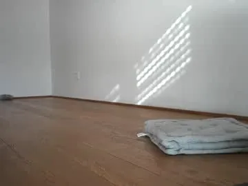 pinkadele – webcam model profile photo Image 12