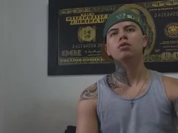 ewagreen – webcam model profile photo Image 18