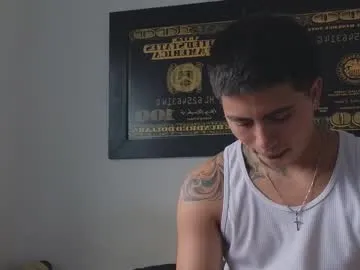 ewagreen – webcam model profile photo Image 9