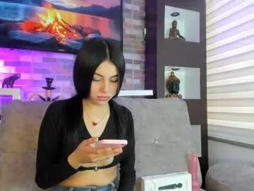 little_sharol – webcam model profile photo Image 16