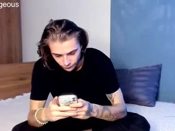 samgorgeous – webcam model profile photo