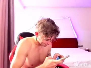 alyaska_2000 – webcam model profile photo Image 4