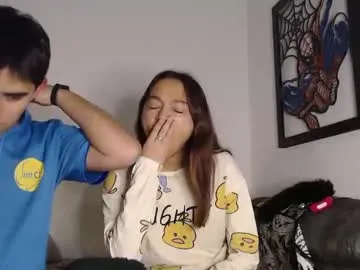 ami_sweet_19 – webcam model profile photo Image 2