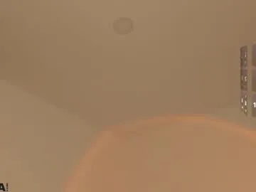 playussoftly – webcam model profile photo Image 12