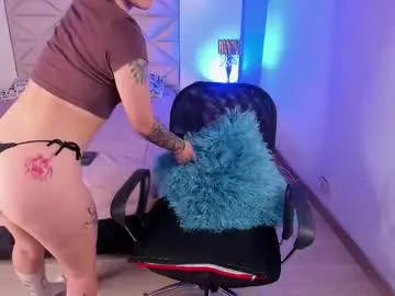 VictoriaLane – webcam model profile photo Image 5