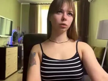 islanublar – webcam model profile photo Image 17