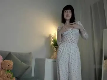 laurasophya – webcam model profile photo Image 11