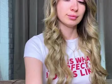 amazing_roxana – webcam model profile photo Image 18