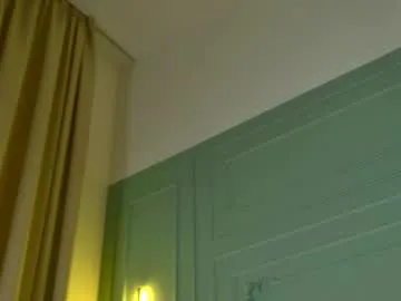 molly_p – webcam model profile photo Image 10