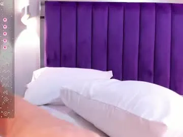 angelsofaurora – webcam model profile photo Image 4