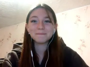 emina_woody – webcam model profile photo Image 2