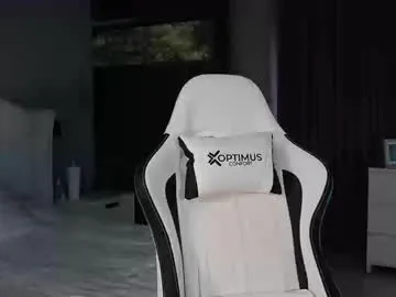 sweetyoops – webcam model profile photo Image 17