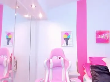 scarlette_15 – webcam model profile photo