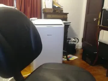 nympho_nathy_sophi – webcam model profile photo Image 13