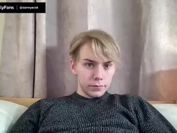 welcome2pleasureland – webcam model profile photo Image 19