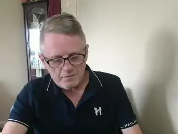 my_eyes_higher – webcam model profile photo Image 11