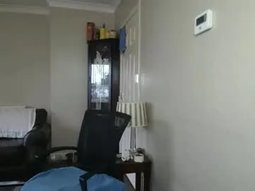 my_eyes_higher – webcam model profile photo Image 14