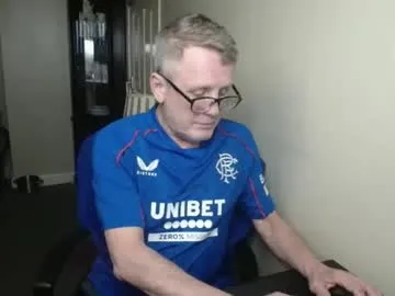 my_eyes_higher – webcam model profile photo Image 16