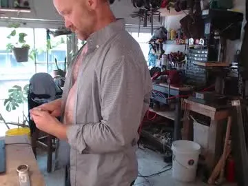 nympho_nathy_sophi – webcam model profile photo Image 6