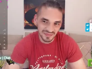 alice_edward – webcam model profile photo Image 14