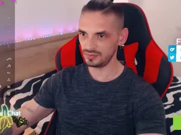 alice_edward – webcam model profile photo Image 6