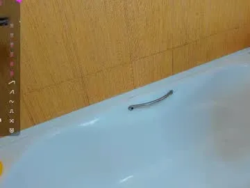 emilyrosss_ – webcam model profile photo Image 8