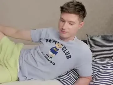 your_dolls – webcam model profile photo Image 15