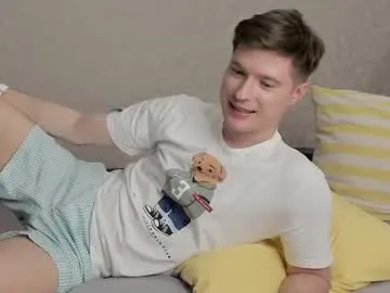 your_dolls – webcam model profile photo Image 3