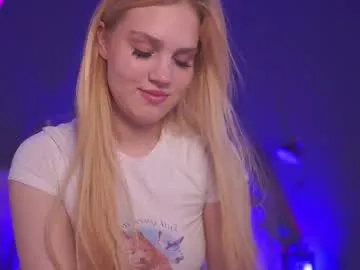 ErikaBonnie – webcam model profile photo Image 5