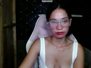 playussoftly – webcam model profile photo Image 3